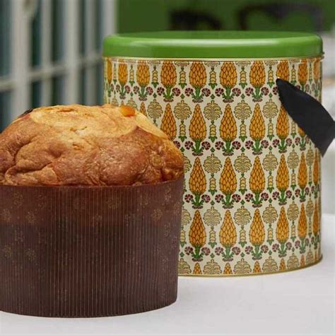 gucci panettone cake|Gucci's Panettone Bread: A Luxurious Treat for the Holidays.